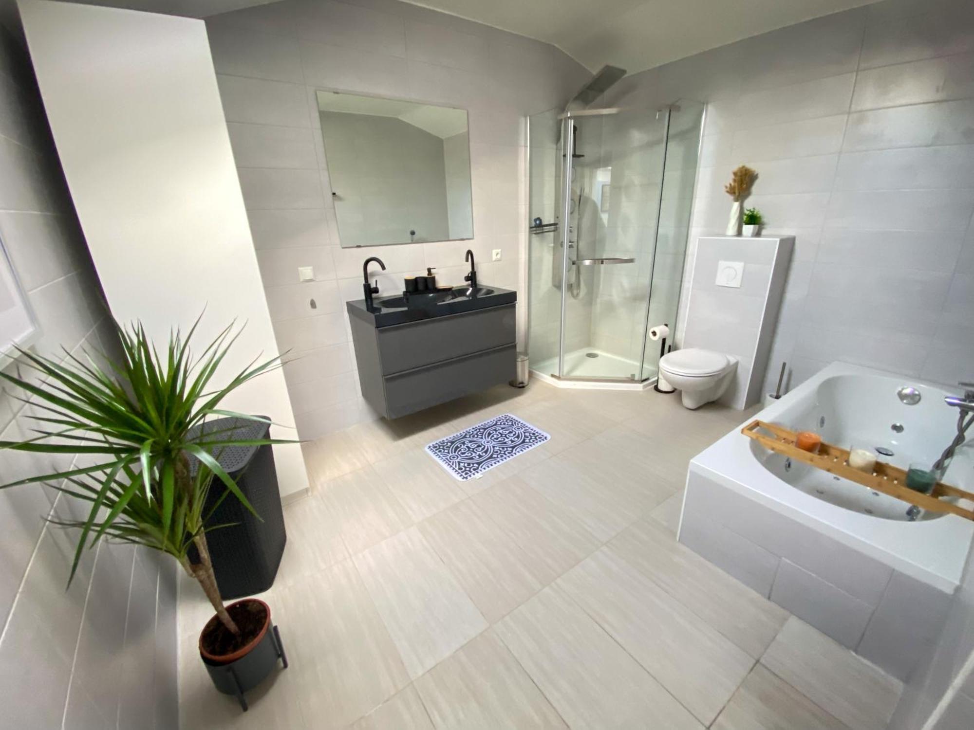 Design Immo Ferienwohnung Rhein-Main Rodgau Buitenkant foto